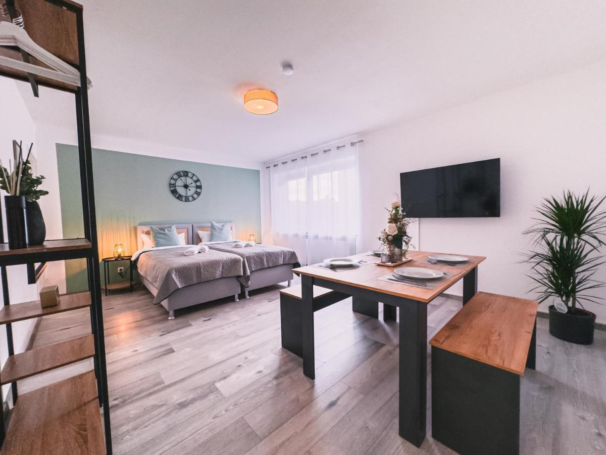 Immostay #6 - Ferienhaus 4 Zimmer Fuer 8 Personen, Wifi & Zentrum BRE Exterior foto